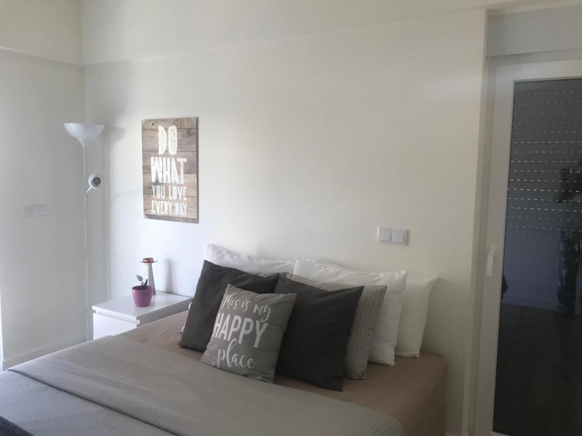 Modern Double Room With Private Balcony Montijo Εξωτερικό φωτογραφία