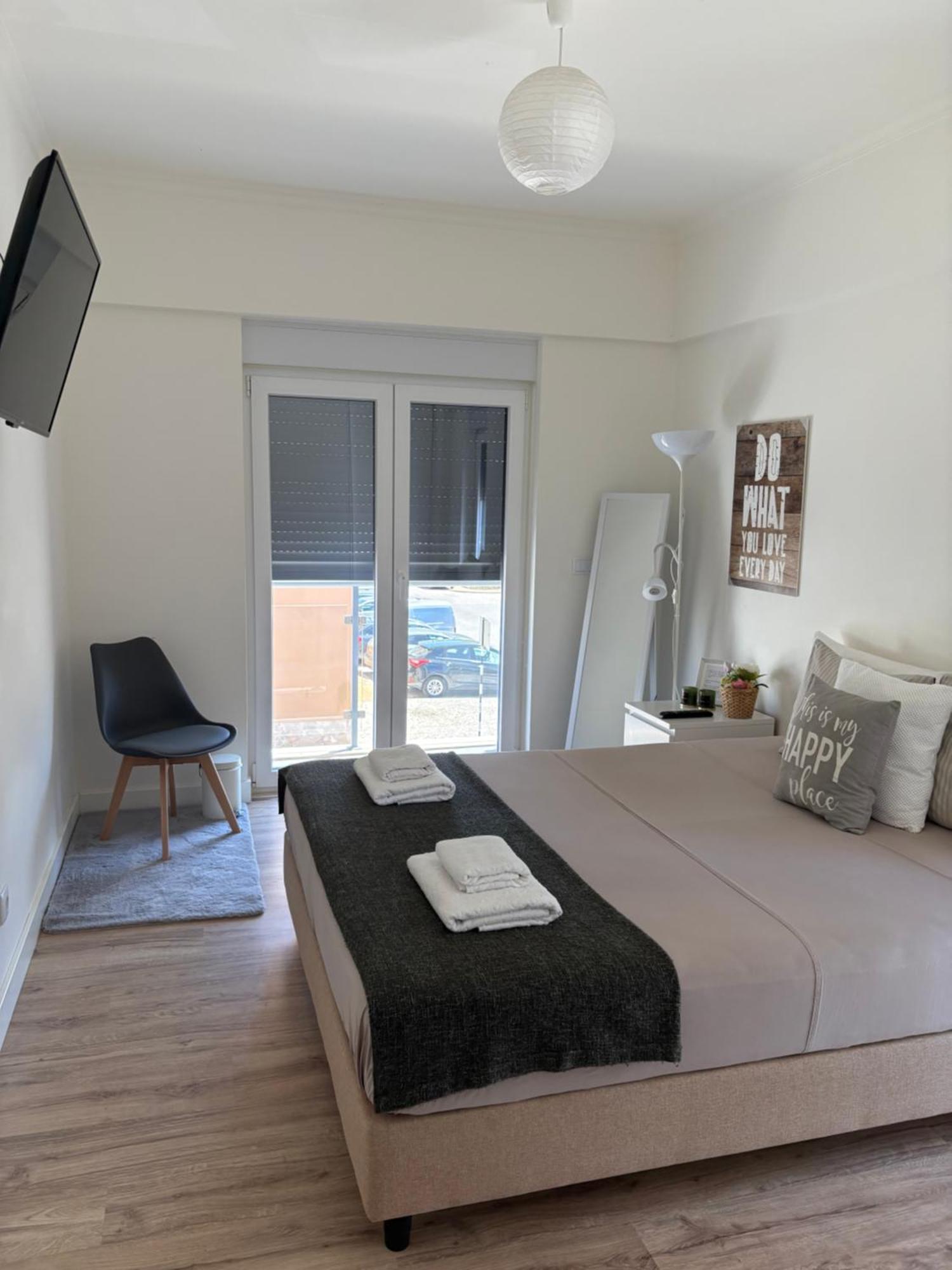Modern Double Room With Private Balcony Montijo Εξωτερικό φωτογραφία